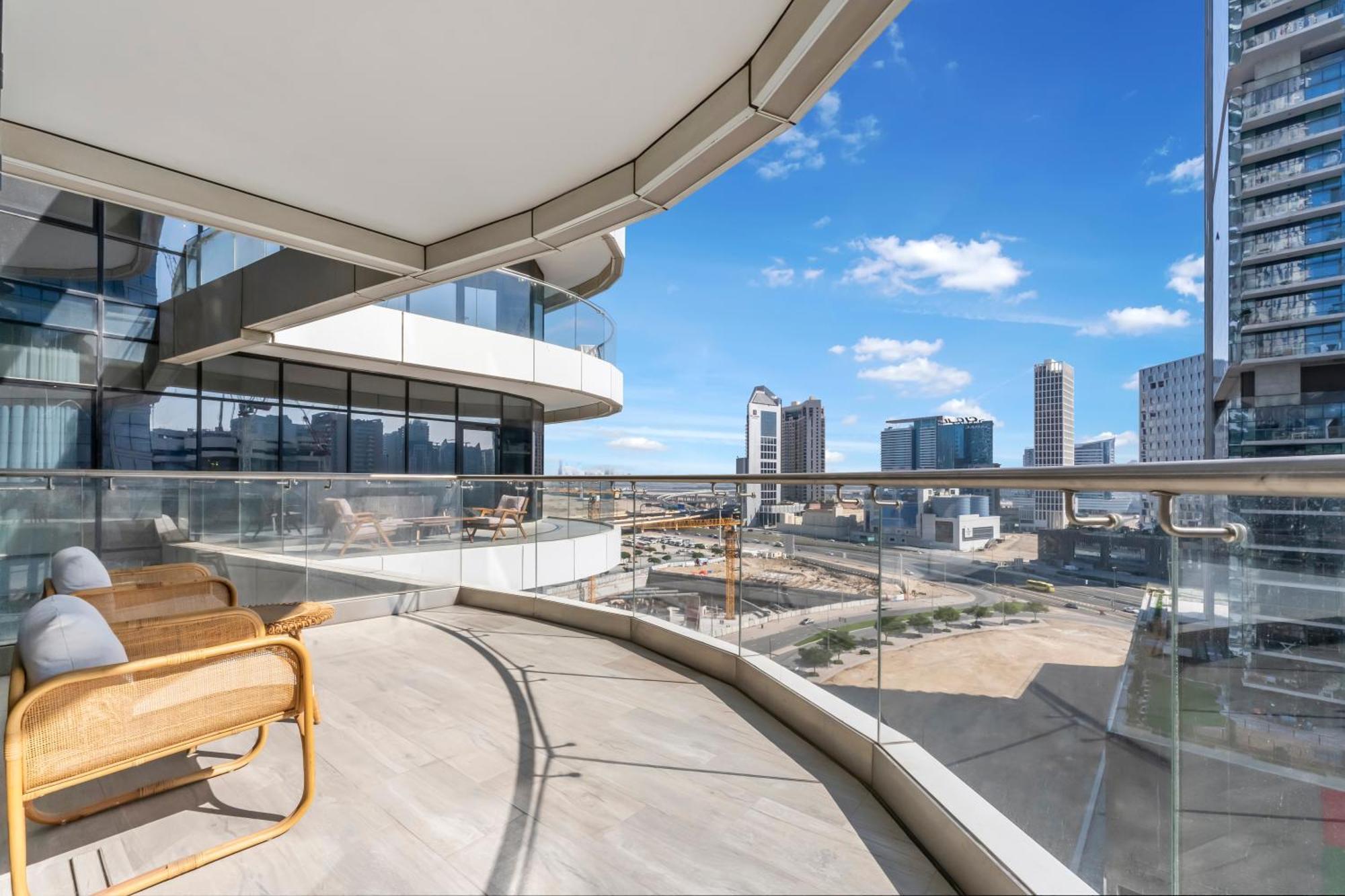 Fam Living - Rp Heights - 3 Mins Walk To Burj Khalifa & Dubai Mall Downtown Dubaï Extérieur photo